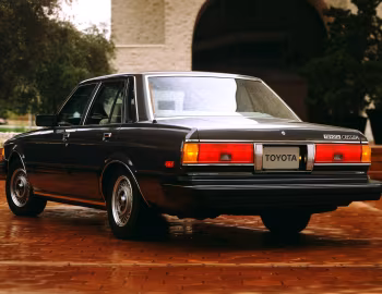 1983–84 Toyota Cressida [North America] '1982–84