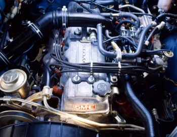 Bajo el capó 1981–82 Toyota Cressida [North America] '1980–82