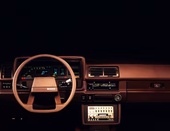 Panel frontal 1983–84 Toyota Cressida [North America] '1982–84