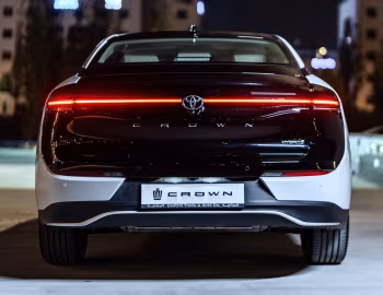 Toyota Crown [Middle East] '2023–pr.