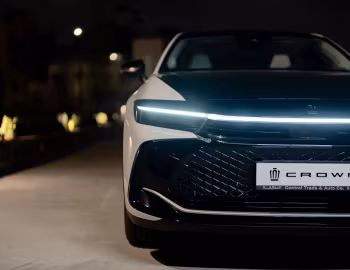 Toyota Crown [Middle East] '2023–pr.