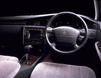 Panel frontal Toyota Crown (S150) '08.1995–06.1997
