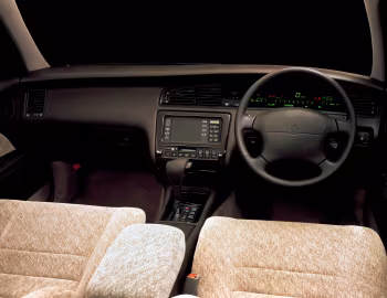 Panel frontal Toyota Crown (S140) '1991–07.1993