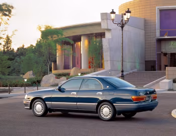Toyota Crown (S140) '08.1993–95