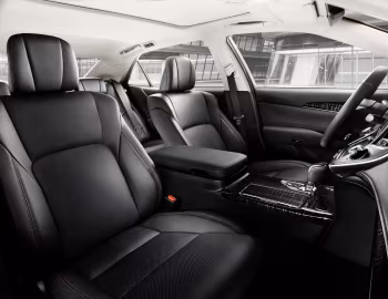 Интерьер Toyota Crown [China] (S210) '03.2015–04.2020