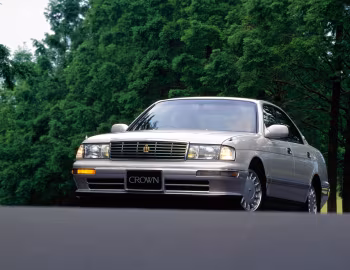 Toyota Crown (S140) '08.1993–95