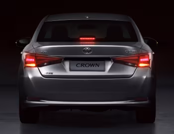 Toyota Crown [China] (S210) '03.2015–04.2020