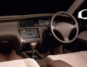 Panel frontal Toyota Crown (S140) '08.1993–95