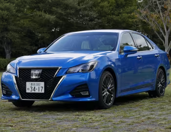 Toyota Crown Athlete S (S210) '10.2015–05.2018