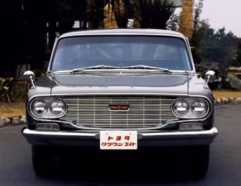 Toyota Crown Eight [Japan] (VG10) '04.1964–06.1965
