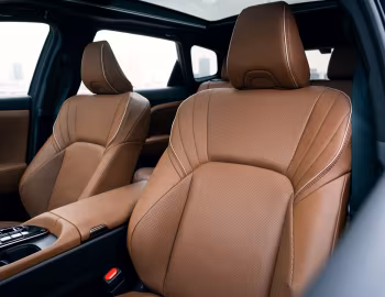 Interior Toyota Crown Estate Z HEV [Japan] (6AA-AZSH38W) '03.2025–pr.