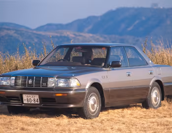 Toyota Crown Hardtop (S130) '09.1987–10.1991