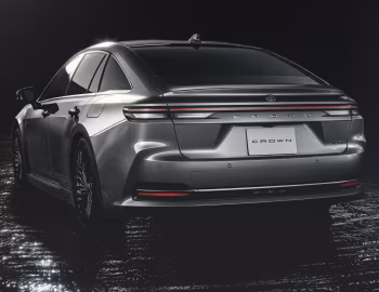Toyota Crown HEV Sedan [Japan] '2023–pr.