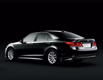 Toyota Crown Hybrid Athlete (S210) '12.2012–10.2015