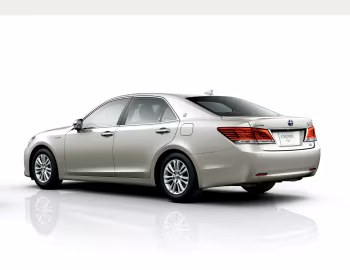 Toyota Crown Hybrid Royal Saloon (S210) '12.2012–10.2015