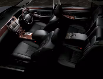 Interior Toyota Crown Majesta (S180) '07.2006–03.2009