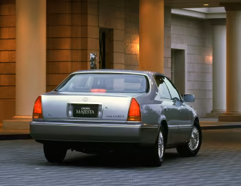 Toyota Crown Majesta F type [Japan] (E-UZS157) '08.1995–06.1997