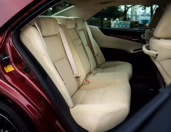 Interior Toyota Crown Majesta F Version [Japan] (DAA-GWS214) '09.2013–10.2015