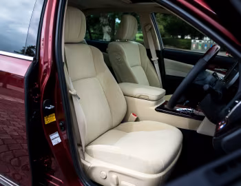 Interior Toyota Crown Majesta F Version [Japan] (DAA-GWS214) '09.2013–10.2015
