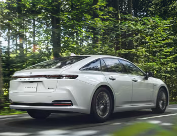 Toyota Crown FCEV Sedan [Japan] '2023–pr.