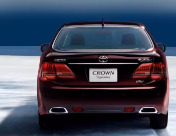 Toyota Crown Royal Saloon (S200) '02.2008–02.2010