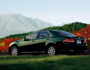 Toyota Crown Royal Saloon (S200) '02.2008–02.2010