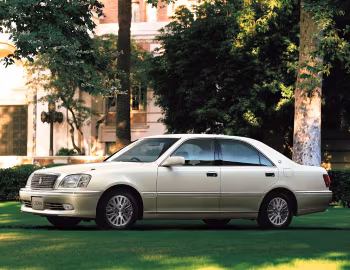 Toyota Crown Royal Saloon (S170) '08.2001–11.2003