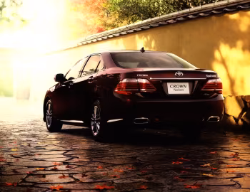 Toyota Crown Royal Saloon (S200) '02.2010–12.2012