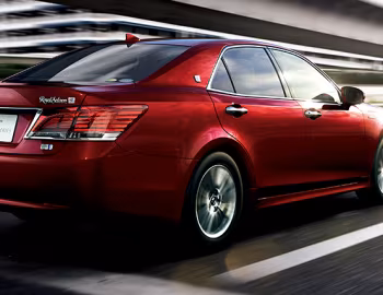 Toyota Crown Royal Saloon (S210) '12.2012–10.2015