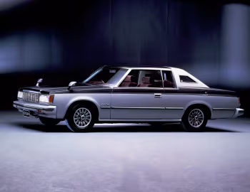 Toyota Crown Royal Saloon 2-door Hardtop (MS112) '09.1979–09.1983