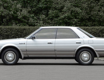 Toyota Crown (S130) '09.1987–12.1995