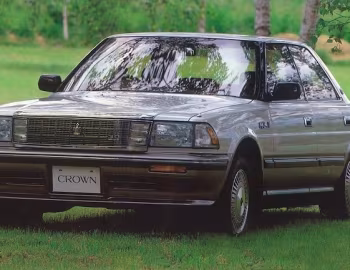 Toyota Crown Royal Saloon G 3.0 Hardtop (MS137) '09.1987–10.1991