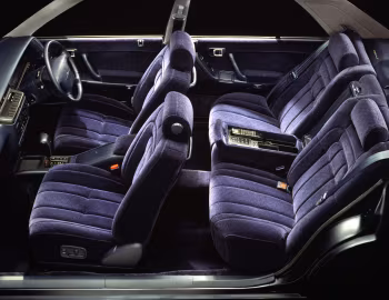 Interior Toyota Crown Royal Saloon G 3.0 Sedan (MS137) '09.1987–10.1991