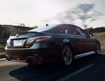 Toyota Crown RS Four [Japan] (6AA-AZSH21) '06.2018–04.2020