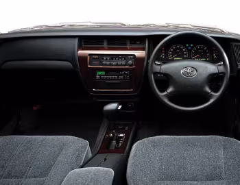 Panel frontal Toyota Crown Sedan (S10) '12.1995–05.2017