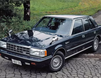 Toyota Crown Sedan 2.8 Royal Saloon G [Japan] (E-MS123) '09.1983–07.1984