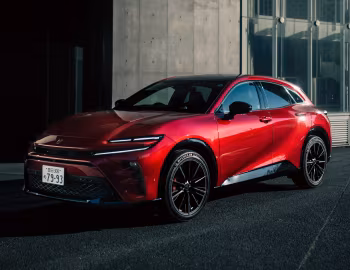 Toyota Crown Sport PHEV RS [Japan] '2023–pr.