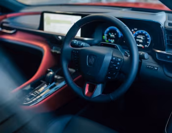 Panel frontal Toyota Crown Sport PHEV RS [Japan] '2023–pr.