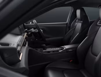 Interior Toyota Crown Sport PHEV RS "The Limited - Matte Metal" [Japan] '2024–pr.