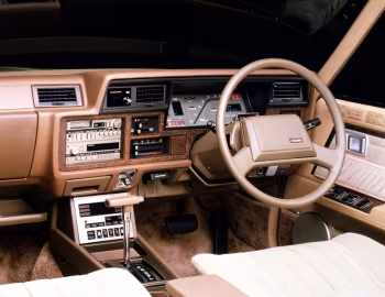Interior Toyota Crown Super Saloon Turbo 4-door Hardtop (MS110) '10.1980–07.1981