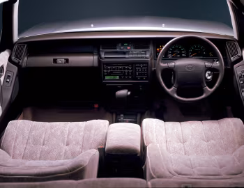 Panel frontal Toyota Crown Wagon '10.1991–11.1999