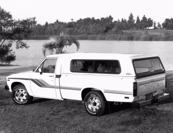 1980–81 Toyota Deluxe Long Truck 2WD (RN42) '1979–81