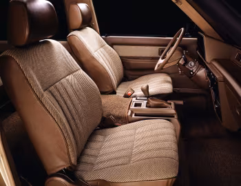 Interior 1986–89 Toyota Deluxe Van [US-spec] (YR22) '1985–89