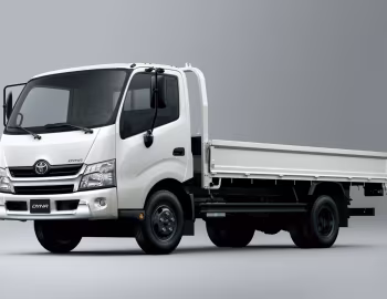 Toyota Dyna 200 '2011–pr.