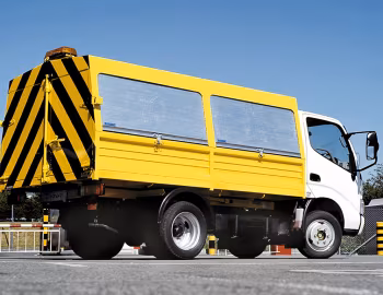 Toyota Dyna 300 [UK-spec] '1999–2002