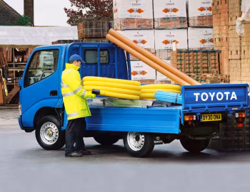 Toyota Dyna 300 [UK-spec] '1999–2002
