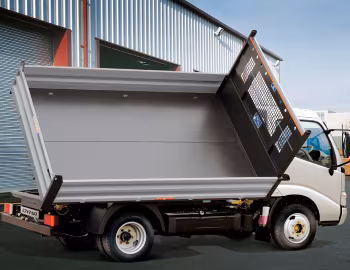 Toyota Dyna 300 Tipper [UK-spec] '1999–2002