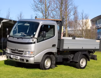 Toyota Dyna 300 Tipper [UK-spec] '2006–21