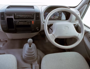 Interior Toyota Dyna 5500 [Australia] '09.2001–02