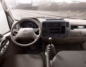 Panel frontal Toyota Dyna Double Cab '2006–21